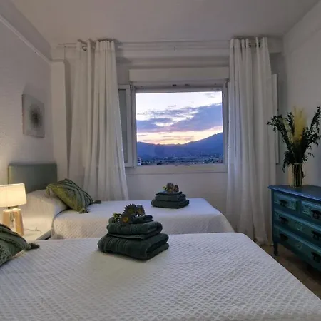 3 Con Piscina Y Vistas Al Mar *