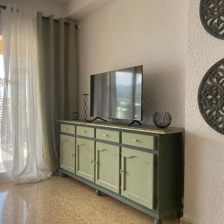 3 Con Piscina Y Vistas Al Mar Appartamento